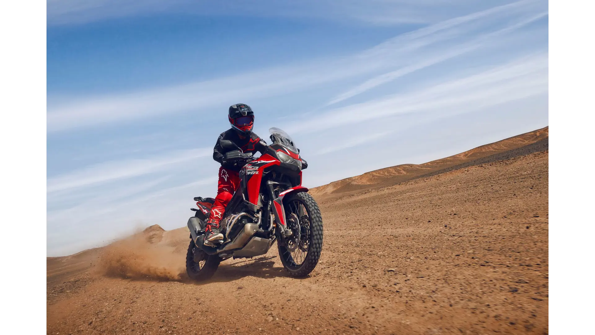 26YM_AFRICA_TWIN_L3_LOCATION_05_1013.jpg